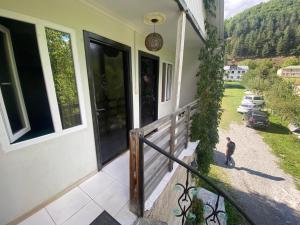 Guesthouse Guledani Home