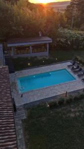 Breite Privée Forest and Pool Retreat