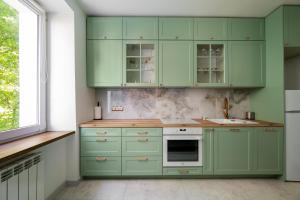 Metro Młynów Cozy Apartment by BookingHost