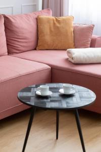 Cozy Apartment with Air conditioning in the City Centre by Noclegi Renters