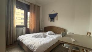 Bohemian Art-Filled Flat in Heart of Bucharest