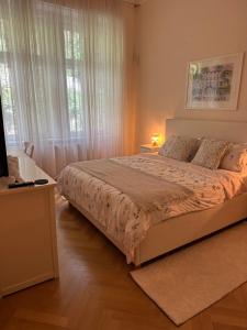Sadova luxury apartment