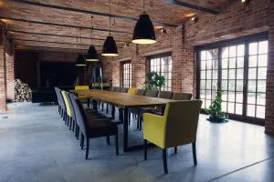 Mak - 奥博尔尼基