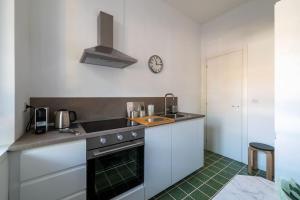 GuestHost - Homely Apt near MM San Giovanni