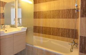 Appart'hotels Residence Les Calanques : photos des chambres