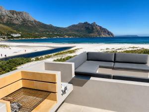 BeachFront Designer Villa in Secure Estate