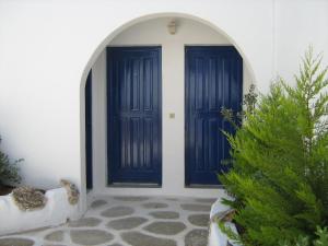 Nicos Studios & Apartments Paros Greece