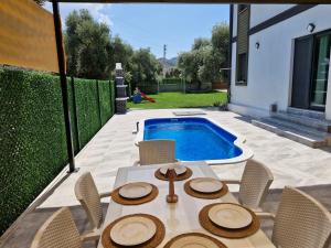 Villa Latmos Bafa 2 with Large Garden and Pool