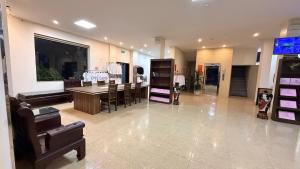LD Premier Hotel 1