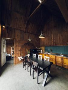 Cherith Home Da Lat - Vintage Wooden Chalet with Lake View