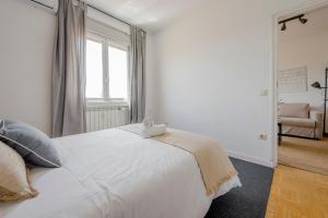 New Apt para 7pax en el corazon de Madrid-Centro