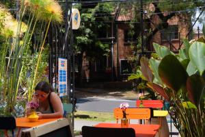 Vecinos by La Palmera