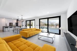 Villa Invigo Lux 4BD Private Pool
