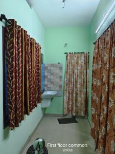 Serene Home Cozy home near Amritha Hospital