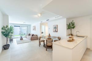 La Cala Sunset Luxe 2BR Escape with Pool & Terrace