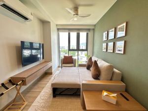 New apartment in Laguna area near beach