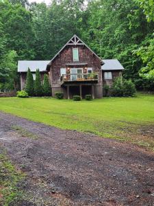 9 secluded king bed sleep 12