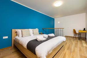 Blue Bottle Apartment - 1BD near Mall Plovdiv by Flat Manаger