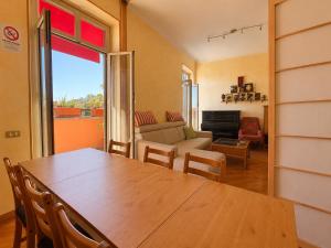 Roma Family Terrace