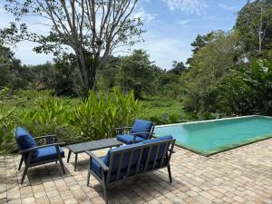 Casa Verde Modern Jungle Vila & Infinity Pool