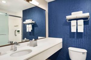 Fairfield Inn by Marriott Warren Niles