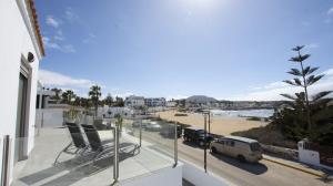 Book Jet - Front Beach Geranio Terrace Suites