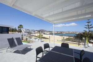 Book Jet - Front Beach Geranio Terrace Suites