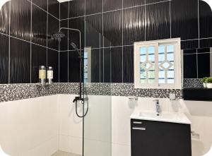 Casa Kaibana - 6 Pax, con piscina, cerca del mar