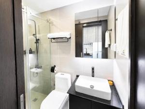 Skyline Grand City Condo