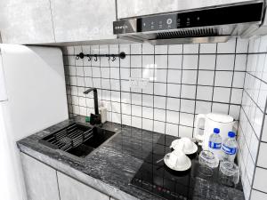 Skyline Grand City Condo