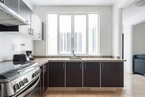 Condesa Residence Campeche 8 Urban Elegance 2BR 1BA Apartment with Large Living Areas