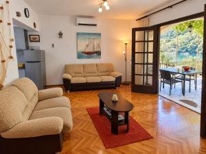 Apartment Marin