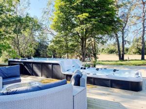 4 star holiday home in BRO