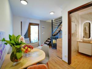 Comfortable holiday homes with terraces, Mielenko