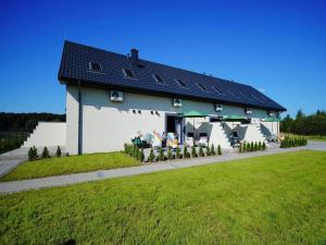 Comfortable holiday homes with terraces, Mielenko