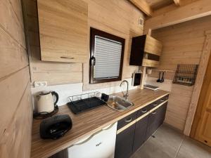 Holiday homes with pool, Mielenko