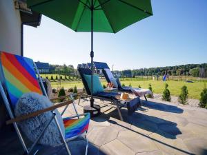 Comfortable holiday homes with terraces, Mielenko