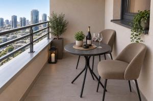 Pionir De Luxe 1 BDR Apartment
