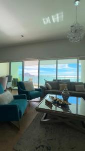 Big Luxury Condo - Zona Dorada
