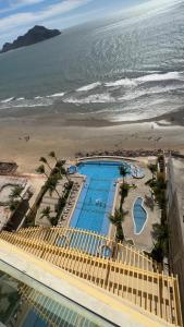 Big Luxury Condo - Zona Dorada