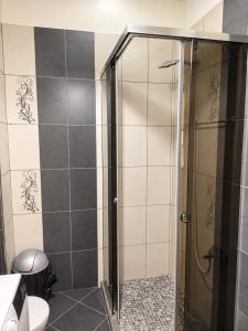 Central Tirana 1BR, 3 Min to Skanderbeg Square