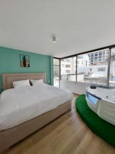 King Bed with Private Jacuzzi