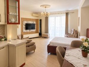Central Tirana Studio, 3 Min to Skanderbeg