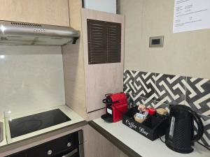 Luminoso 1 dormitorio sala estacionamiento a metros escuela militar