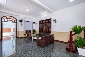 Biệt Thự Hồ Bơi 5PN Bãi Sau Võ Thị Sáu