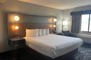 AmericInn by Wyndham Lincoln North
