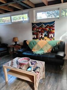 Papudo Cabin 3 blocks from Plaza and 5 from the Beach