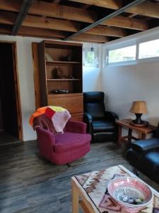 Papudo Cabin 3 blocks from Plaza and 5 from the Beach