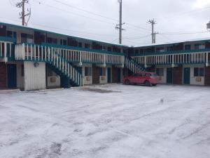 High River Motor Motel