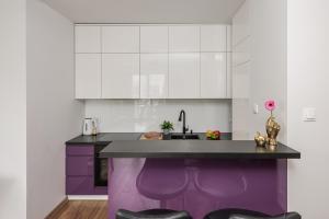 Lumina I Wola 3-Room Apart with Parking I Balcony & City View